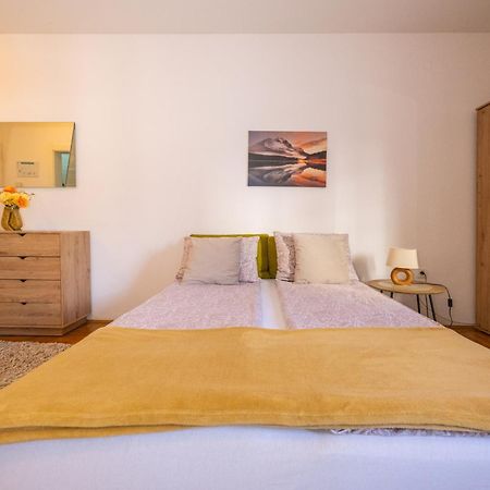 Mina Penthouse Novi Sad Exterior foto
