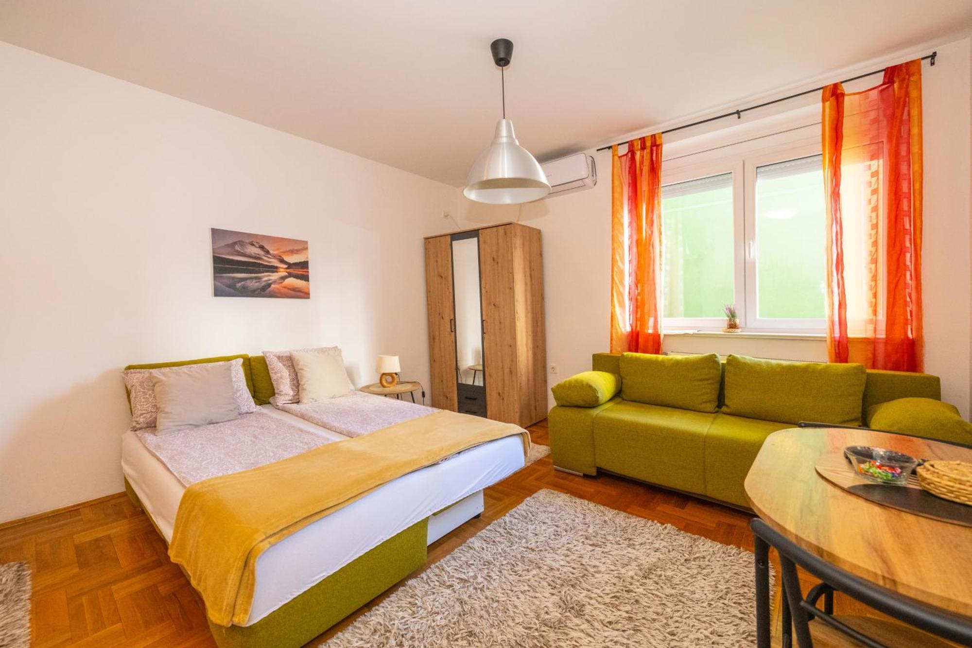 Mina Penthouse Novi Sad Exterior foto