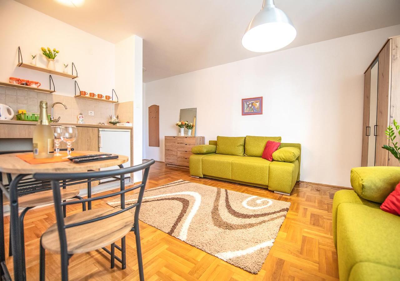Mina Penthouse Novi Sad Exterior foto